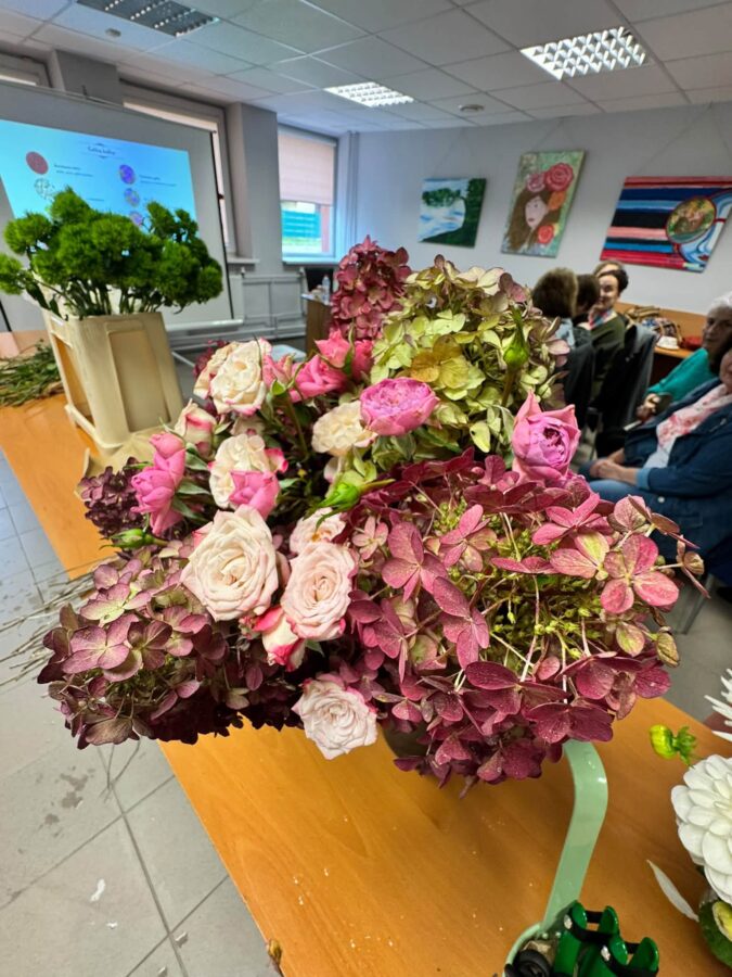 Projekto „Mokymosi galimybių senjorams plėtra“ floristikos mokymai