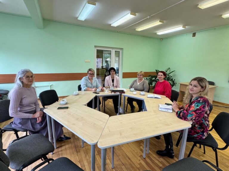 Spalio 14 d. vyko Šilalės rajono užsienio kalbų mokytojų metodinio būrelio susirinkimas.